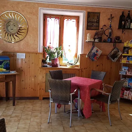 Al Cacciatore * San Zeno di Montagna