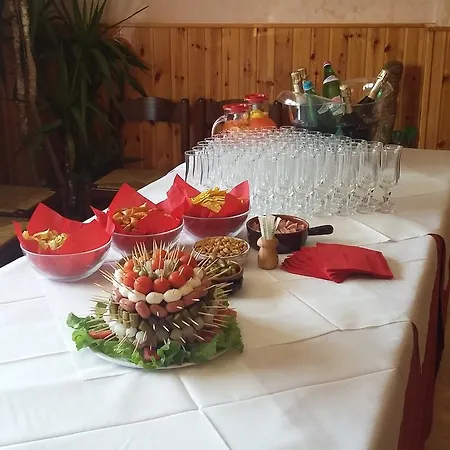 Al Cacciatore * San Zeno di Montagna